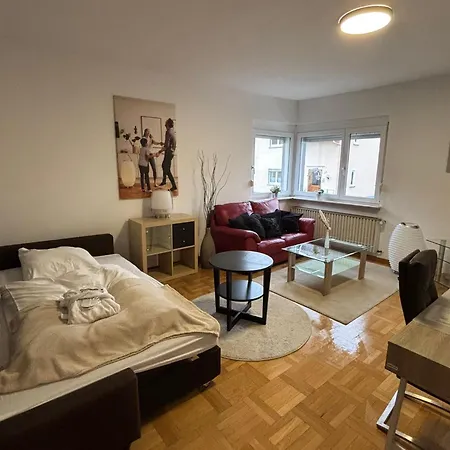 Attraktive In 35606 Solms, Wellness Exklusiv Im Benachbarten Braunfels