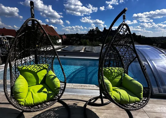 Attraktive In 35606 Solms, Wellness Exklusiv Im Benachbarten